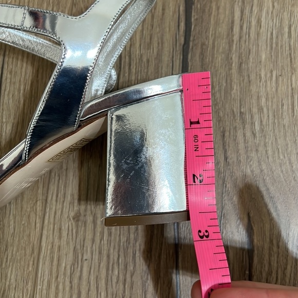 Miu Miu Metallic Silver Leather Ankle Strap Block Heel Sandals - Picture 4 of 15